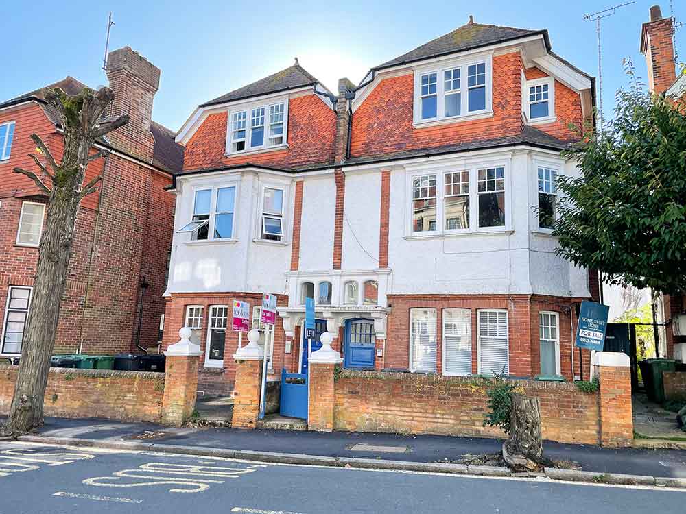 Eastbourne, Meads Street Properties